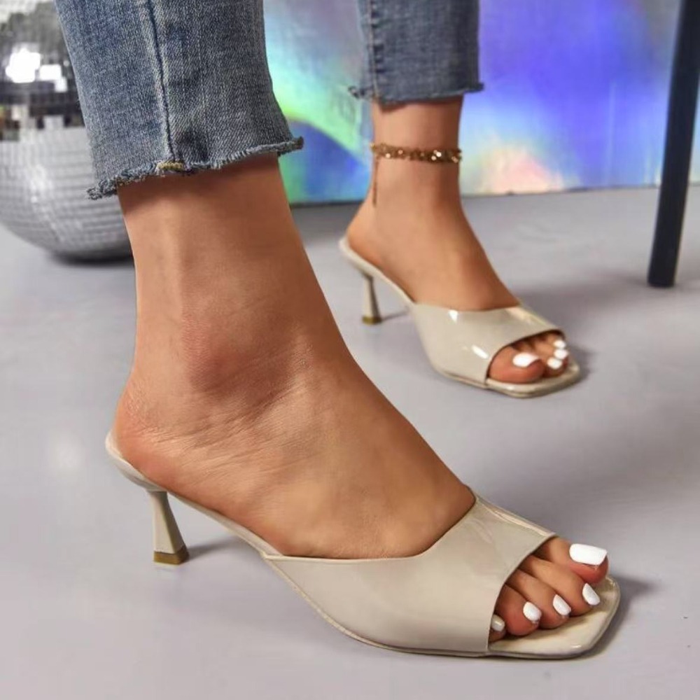 Модные тапочки с открытым носк – обзор и цена Summer Clothing Stores